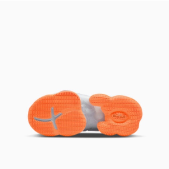 Nike LeBron 19 'Fast Food' DD0418-001 Youth 4.5 US 4.5Y - Picture 4 of 6